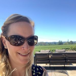 Meet your Posher, Mandy